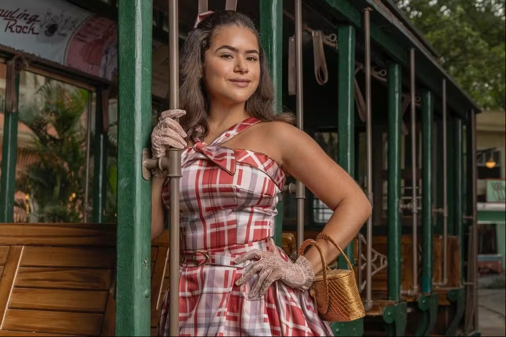 Maisa como Bia em Garota do Momento
